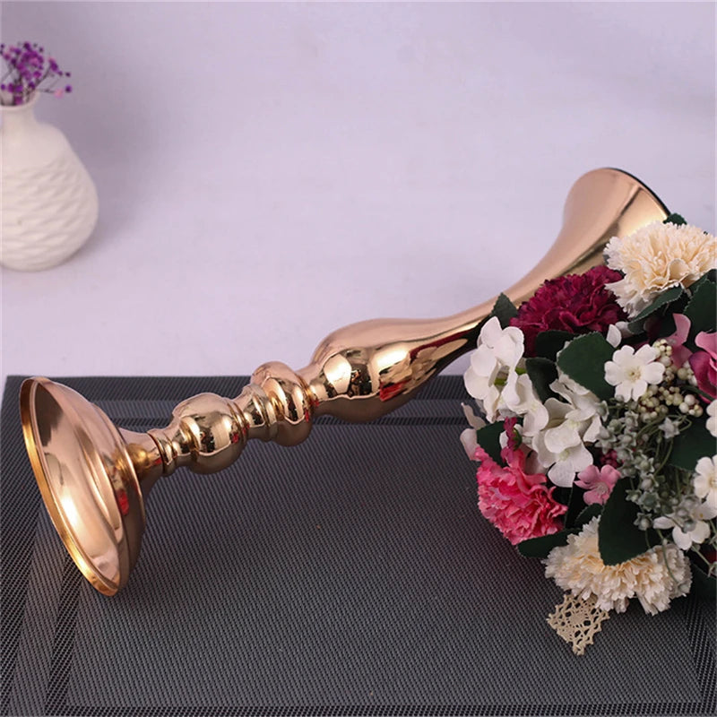 Metal Candle Holders Flowers Vase Candlestick Centerpieces Road Lead Candelabra Centerpieces Wedding Porps Christmas Decoration Warehouse Item