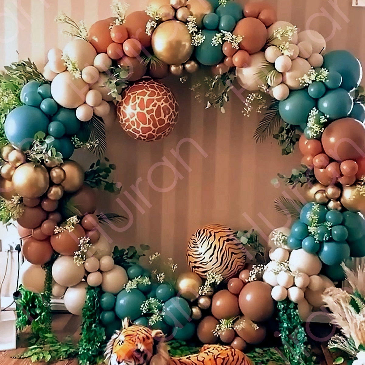 Green Gold & Brown Ballon Garland