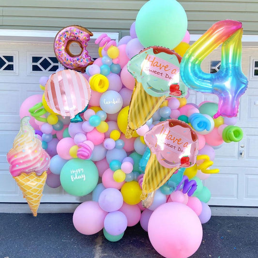 Ice cream balloon arch - Warehouse Item